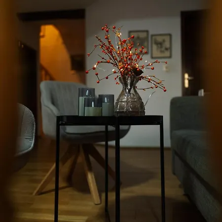 Zum Goldenen Schiff - Lehmzimmer * Marktbreit