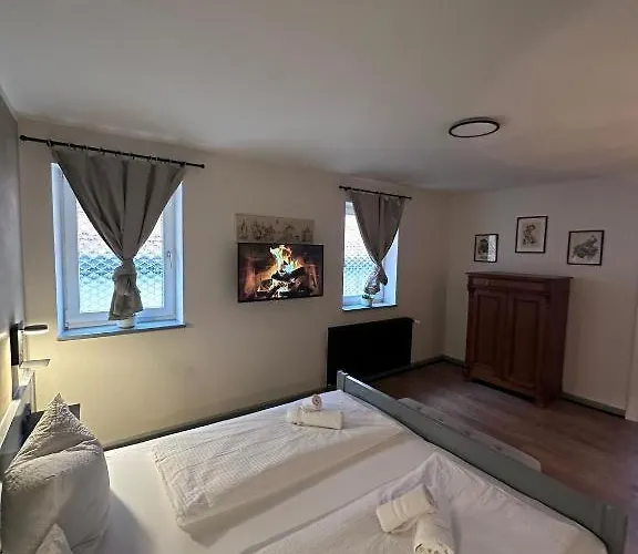 Zum Goldenen Schiff - Lehmzimmer Hotel *